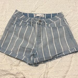 Light wash striped Jean shorts